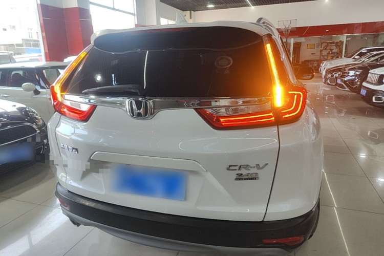Honda CR-V 2018 immagine di auto #6