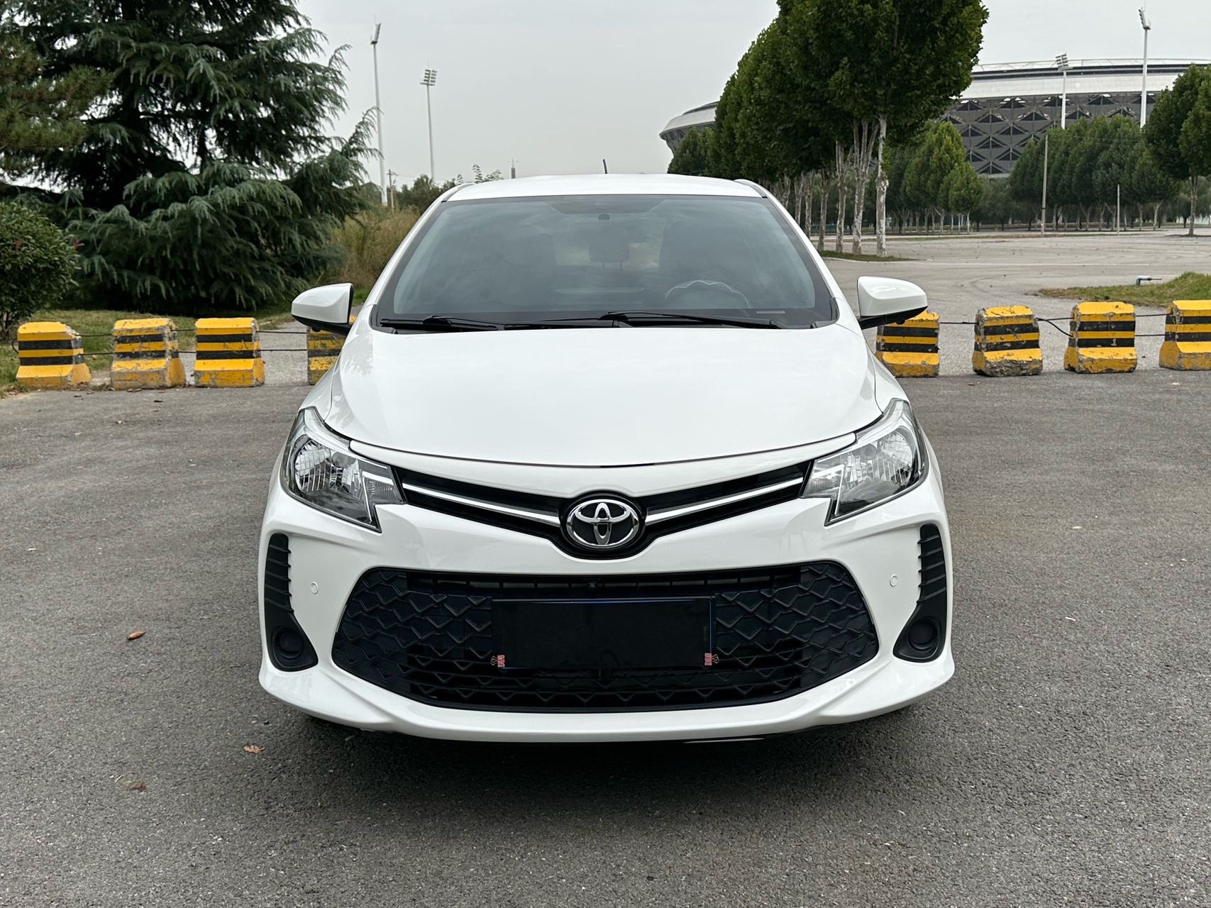 Toyota Vios FS 2022 immagine di auto #2