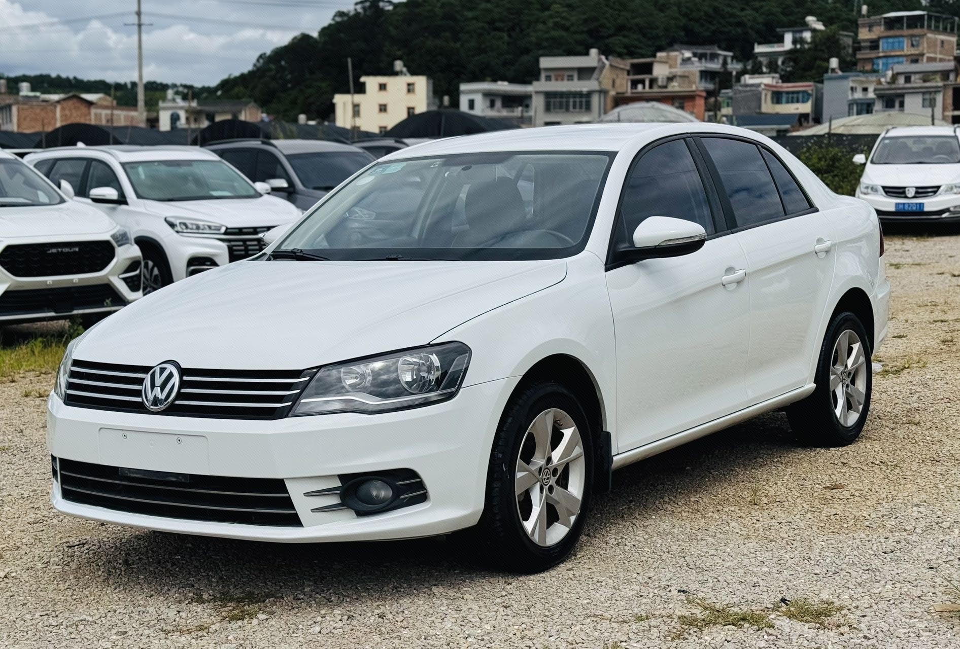 Volkswagen Bora 2015 Volkswagen Bora 2015 car image