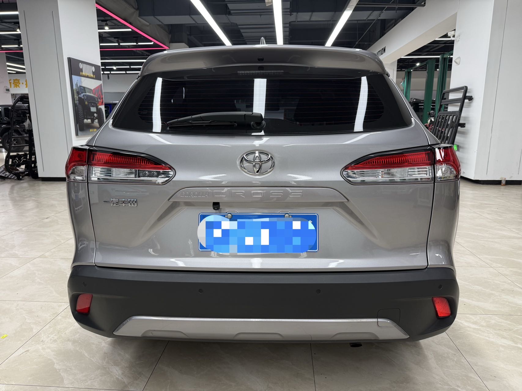 Toyota Corolla Cross 2024 immagine di auto #7