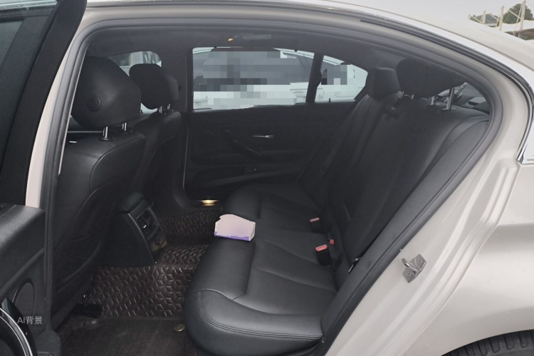 BMW 3 Series 2017 car image #19