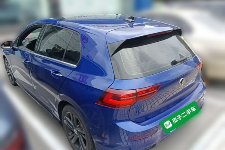 Volkswagen Golf 2021 car image #5