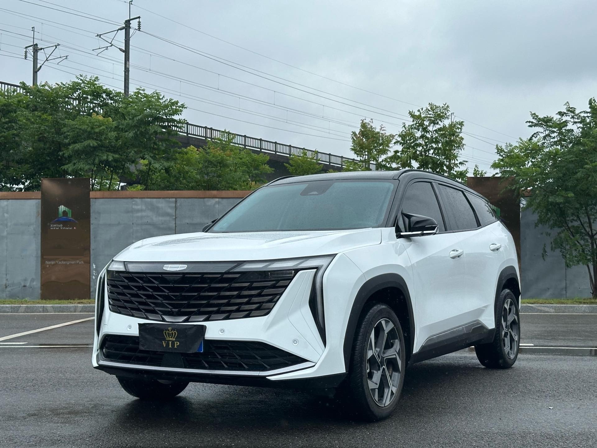 GEELY Boyue L 2023 car image 