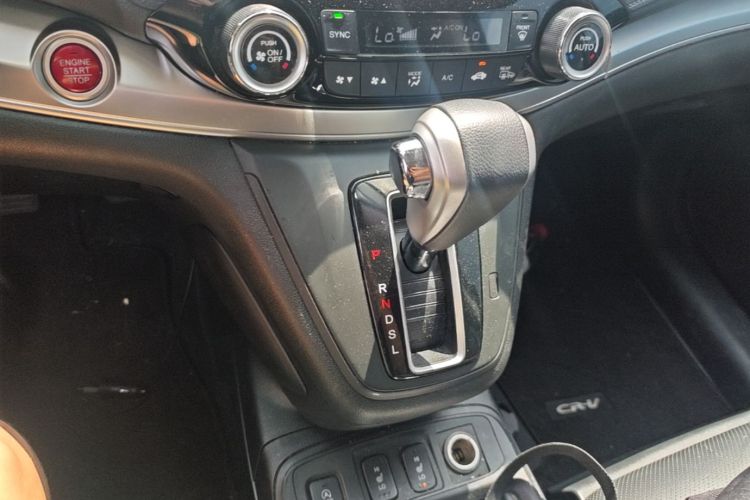 Honda CR-V 2017 car image #14