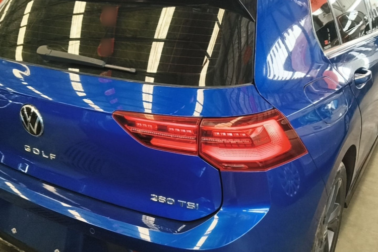 Volkswagen Golf 2021 car image #8