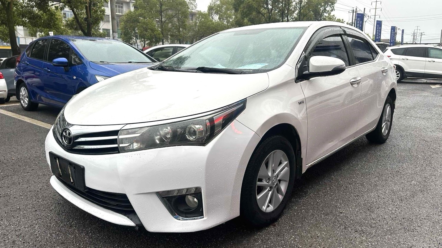 Toyota Corolla 2015 Toyota Corolla 2015 car image