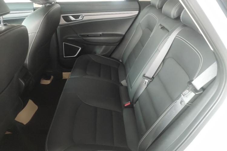 GEELY Emgrand GS 2019 #17 GEELY Emgrand GS 2019 car image #17