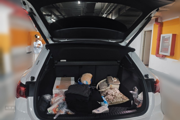 Audi Q3 2024 car image #21