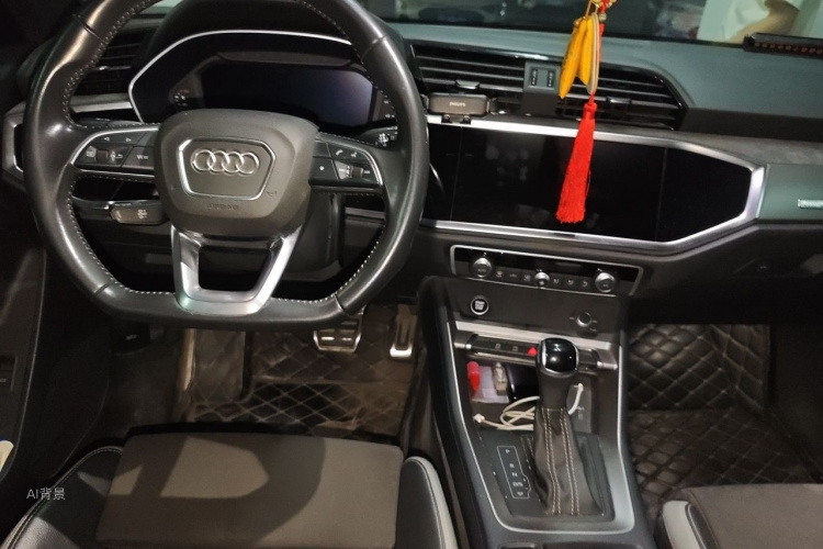 Audi Q3 2021 imagen de coche #11