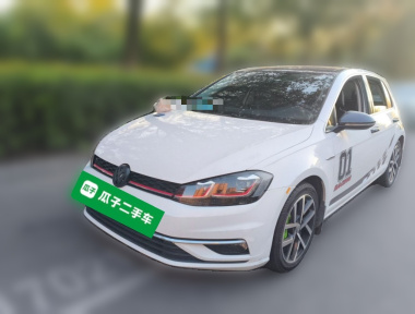 Volkswagen Golf 2020 صورة سيارة 