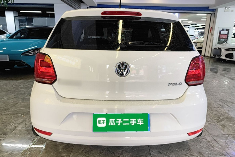 Volkswagen Polo 2017 car image #6