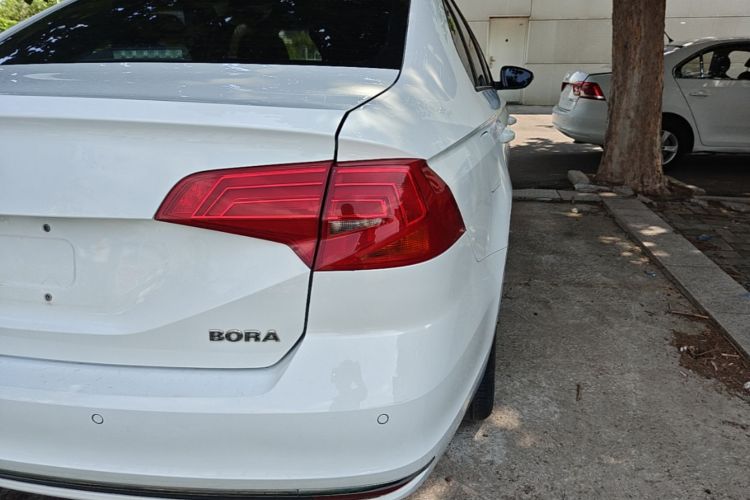 Volkswagen Bora 2019 car image #8
