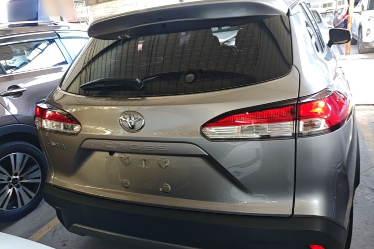 Toyota Corolla Cross 2024 immagine di auto #4