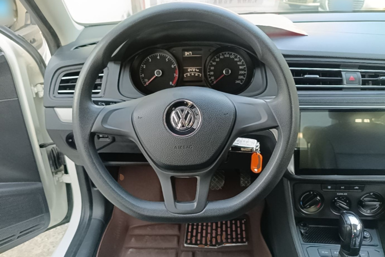 Volkswagen Lavida 2020 #11 Volkswagen Lavida 2020 car image #11