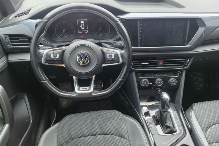 Volkswagen Tharu 2019 car image #15