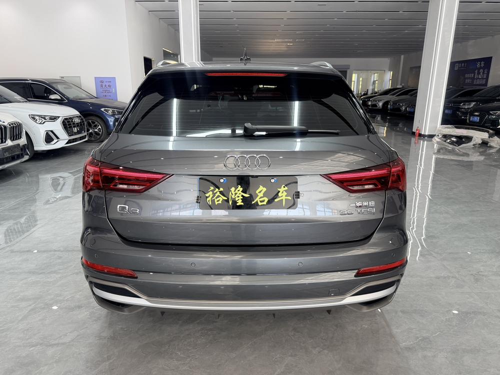 Audi Q3 2023 #5 Audi Q3 2023 car image #5