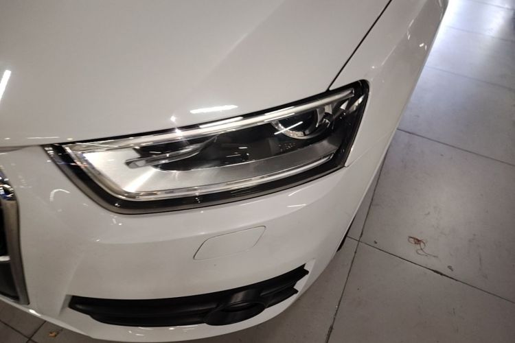 Audi Q3 2016 #23 Audi Q3 2016 car image #23