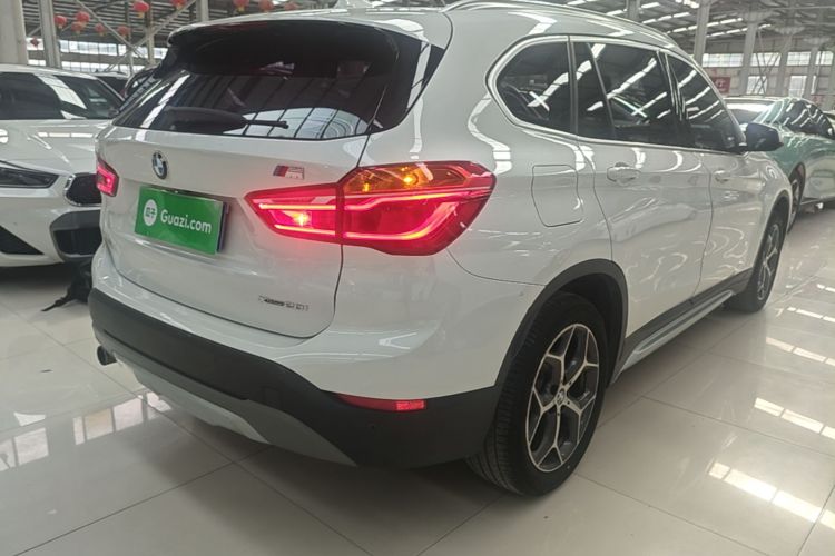 BMW X1 2018 #7 BMW X1 2018 car image #7