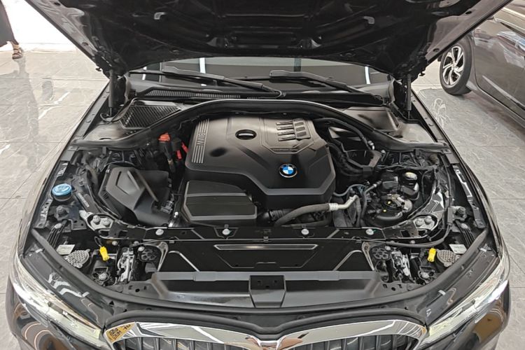 BMW 3 Series 2020 #20 BMW 3 Series 2020 car image #20