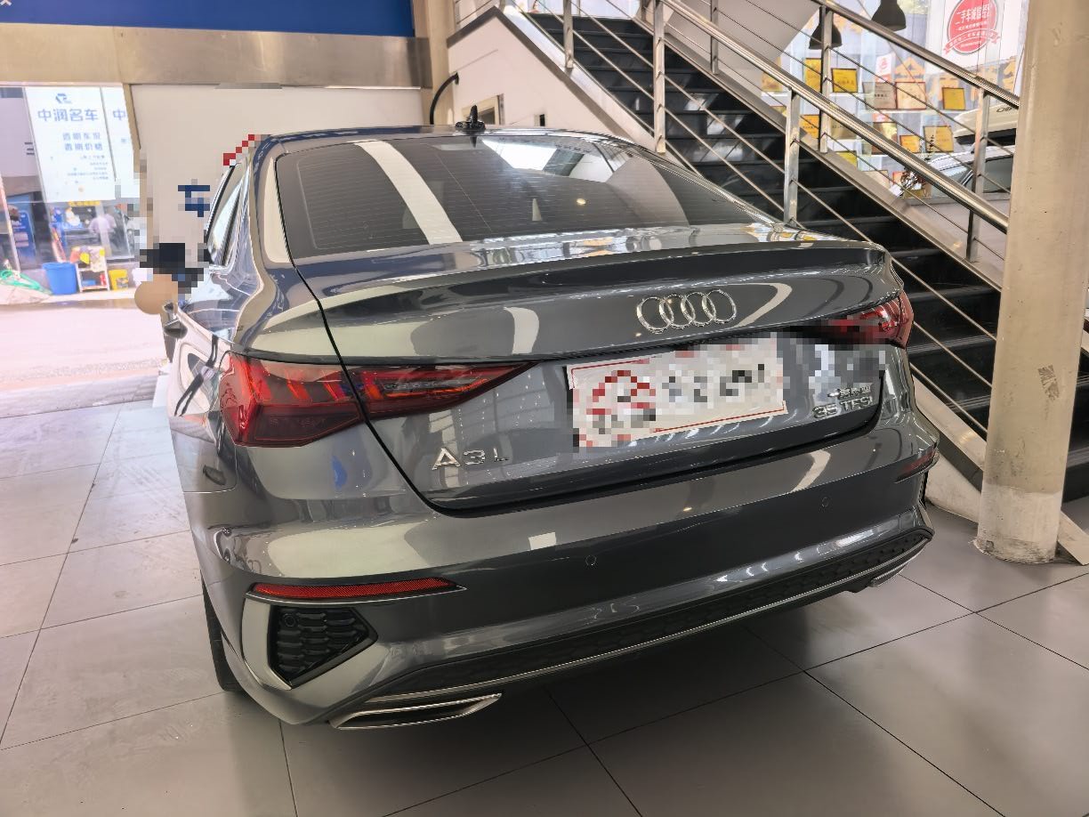 2022 car image #7