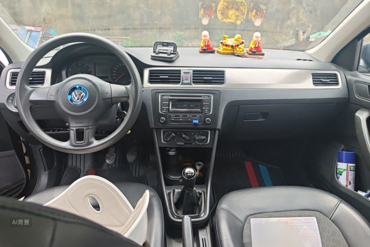 Volkswagen Santana 2015 car image #11