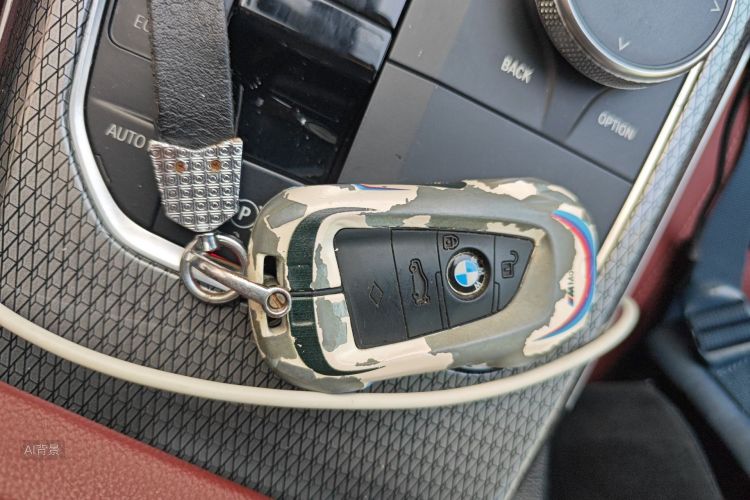 BMW 3 Series 2024 صورة سيارة #10