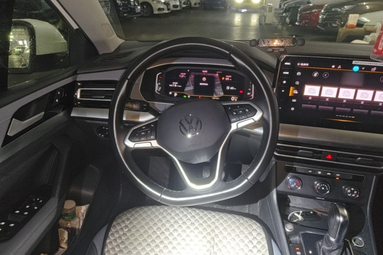 Volkswagen Lavida 2022 #11 Volkswagen Lavida 2022 car image #11