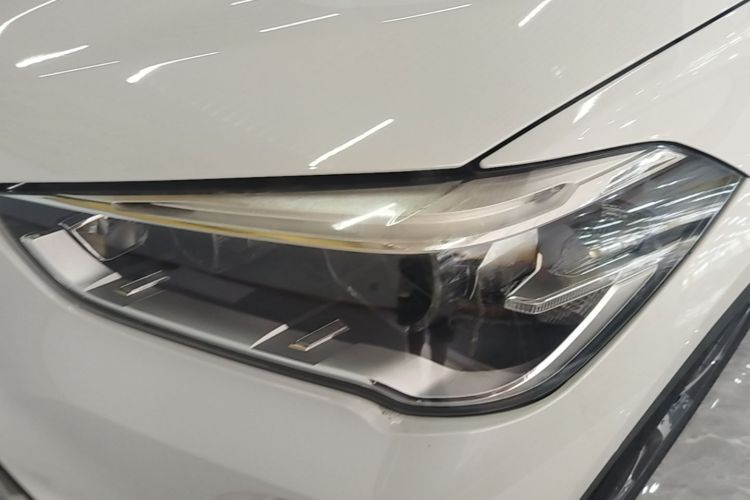 BMW X1 2019 #23 BMW X1 2019 car image #23