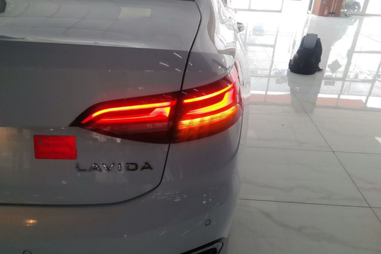Volkswagen Lavida 2024 car image #8