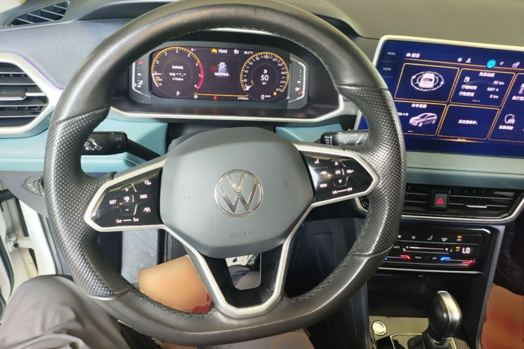 Volkswagen Tharu 2023 #11 Volkswagen Tharu 2023 immagine di auto #11