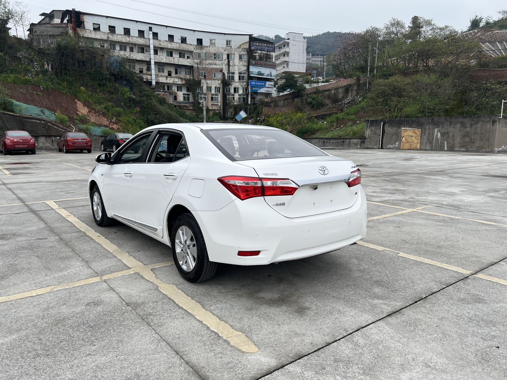 Toyota Corolla 2016 #9 Toyota Corolla 2016 car image #9