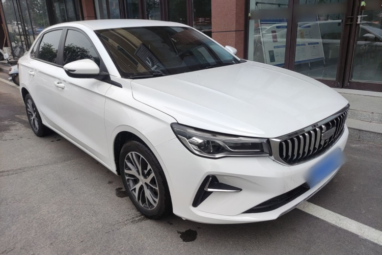 GEELY Emgrand 2025 #4 GEELY Emgrand 2025 car image #4
