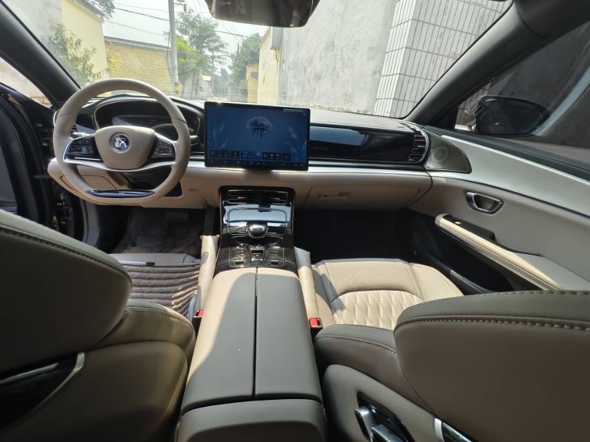 BYD Han 2025 #7 BYD Han 2025 imagen de coche #7