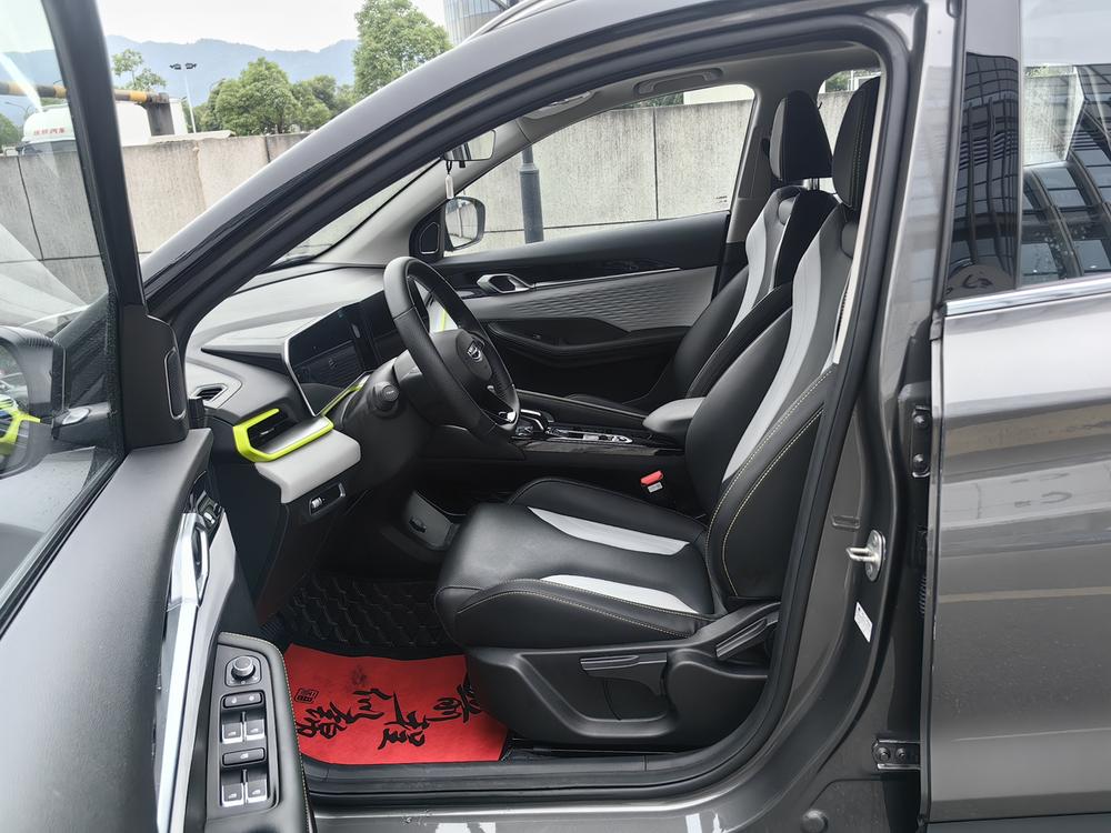 GEELY Coolray 2024 #10 GEELY Coolray 2024 car image #10