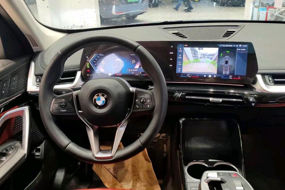 BMW X1 2024 #7 BMW X1 2024 car image #7
