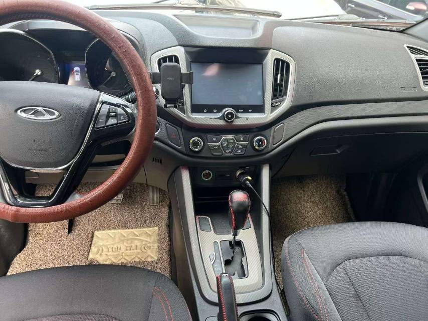 GEELY Emgrand 2018 immagine di auto #3