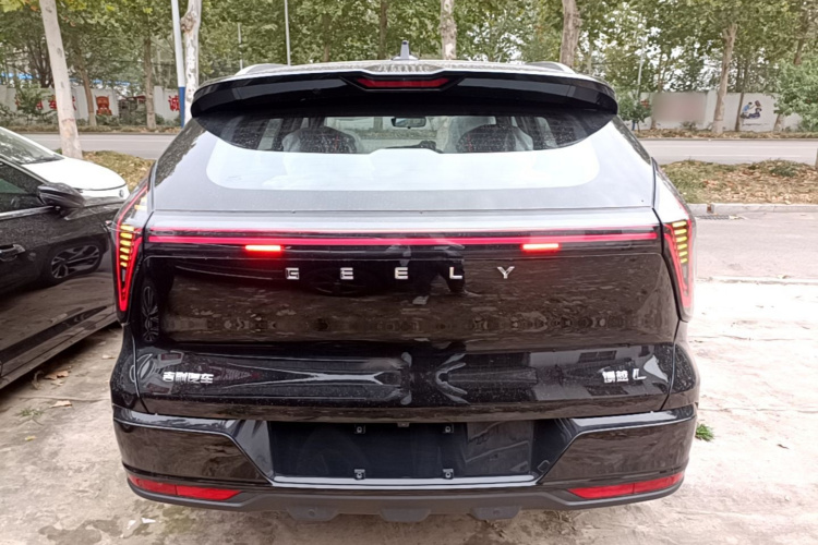 GEELY Boyue L 2026 #4 GEELY Boyue L 2026 immagine di auto #4