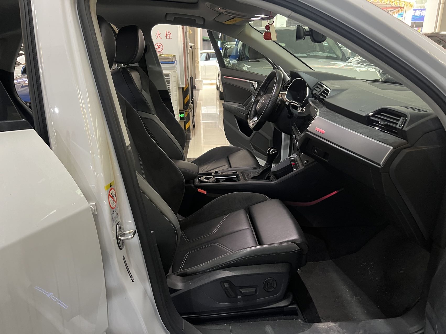 Audi Q3 Sportback 2023 car image #8