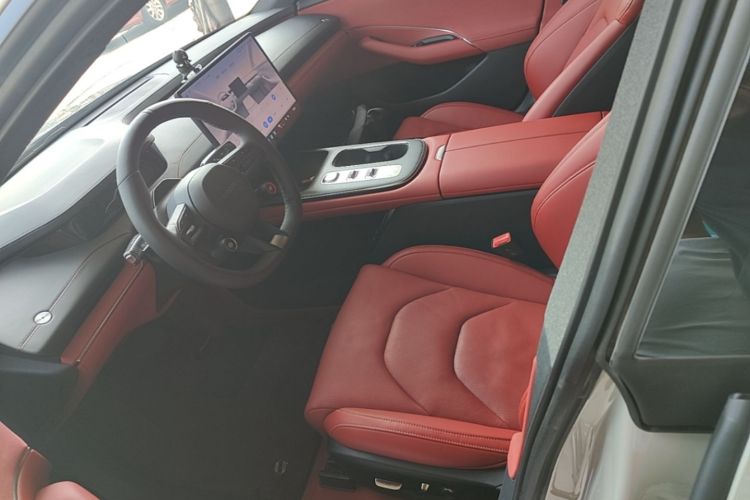 MI SU7 2024 car image #15