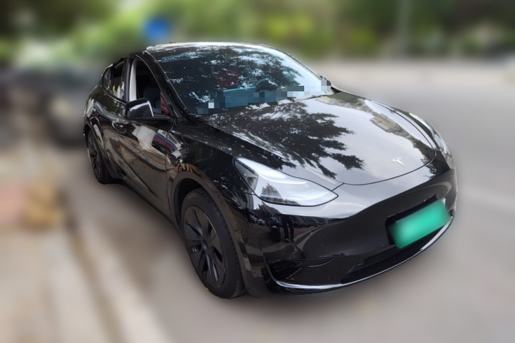Tesla Model Y 2023 #4 Tesla Model Y 2023 car image #4