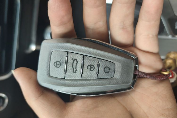 GEELY Coolray 2020 immagine di auto #11