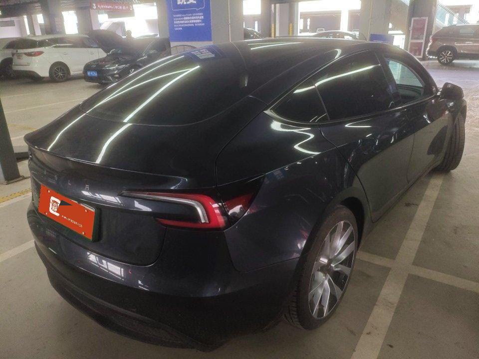 Tesla Model 3 2024 #3 Tesla Model 3 2024 صورة سيارة #3