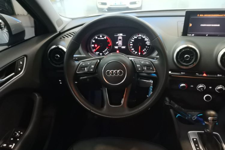 Audi A3 2021 immagine di auto #15