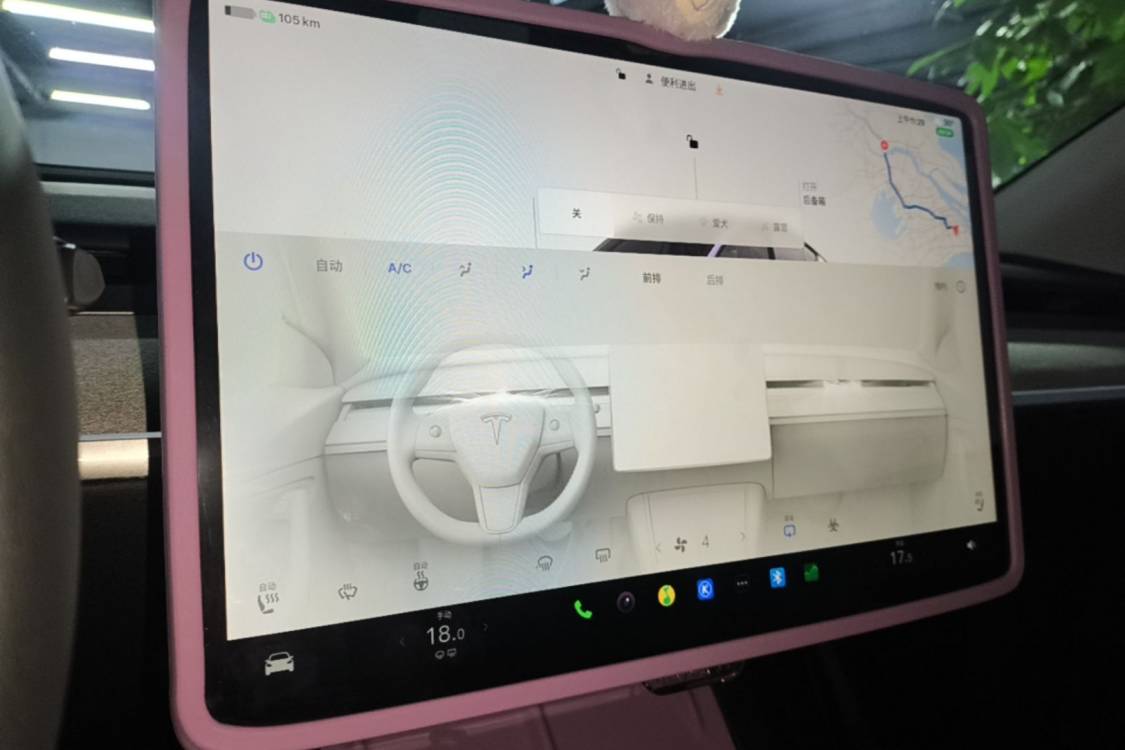Tesla Model Y 2024 #19 Tesla Model Y 2024 car image #19
