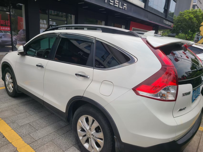Honda CR-V 2014 #2 Honda CR-V 2014 car image #2
