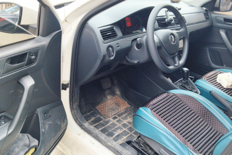 Volkswagen Santana 2020 car image #9