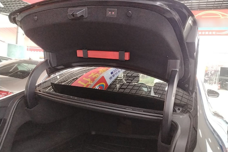 BYD Han 2023 car image #19