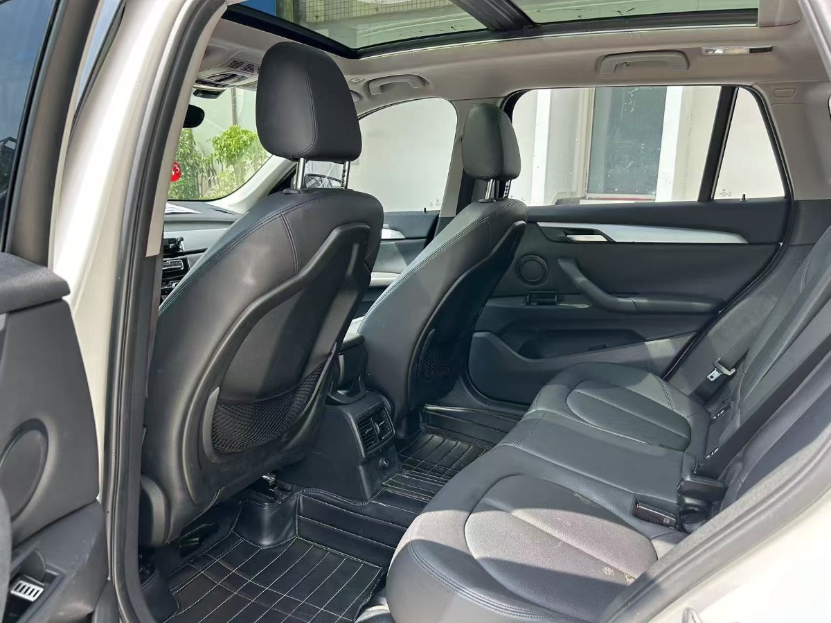 BMW X1 2016 car image #5