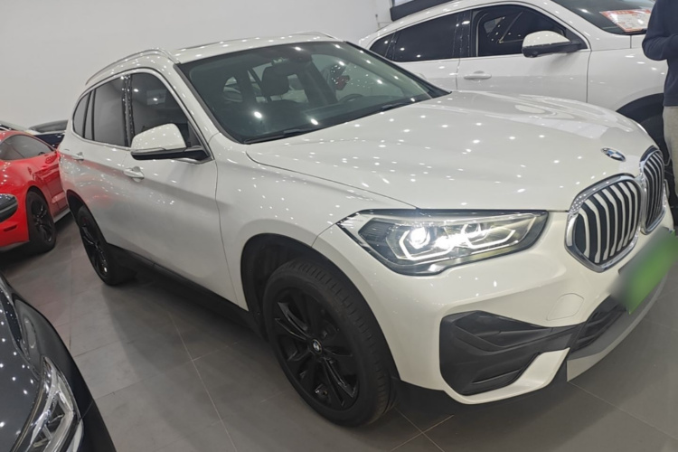 BMW X1 2021 #4 BMW X1 2021 car image #4