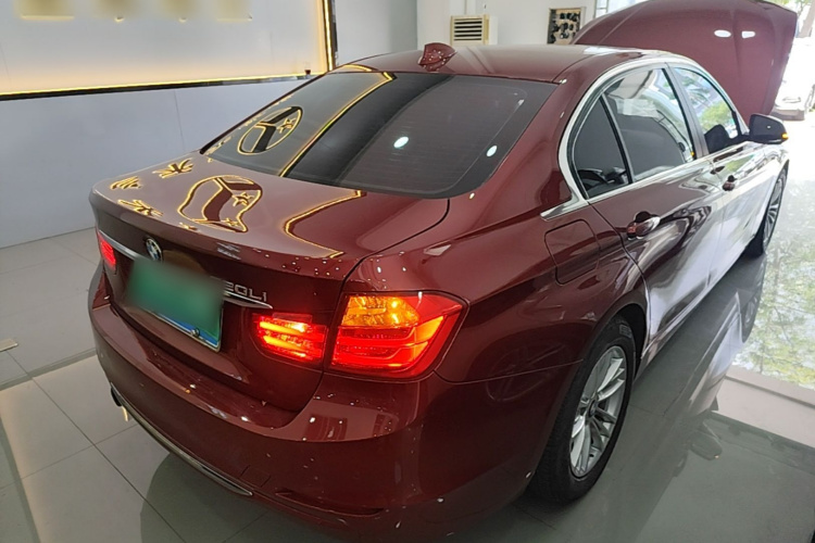 BMW 3 Series 2015 #5 BMW 3 Series 2015 car image #5